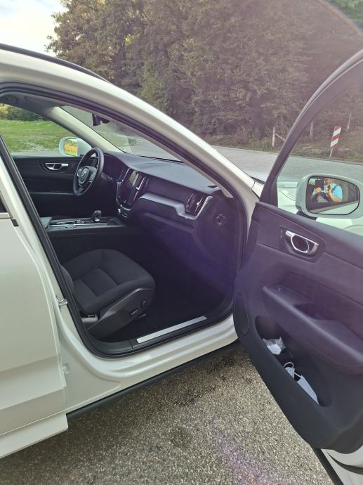 Volvo XC60 XC60 automatik, fotografija 9