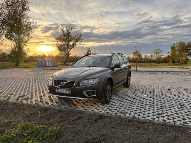 Volvo XC70