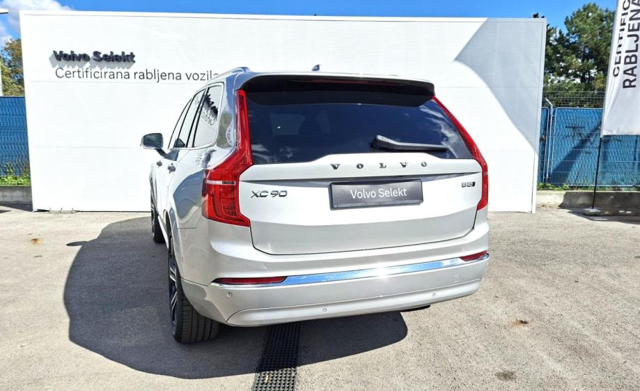Volvo XC90 B5 AWD ULTRA BRIGHT, Panorama, 7 sjedala, JAMSTVO, fotografija 5