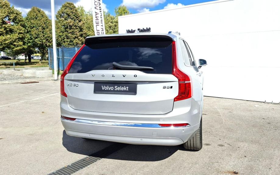 Volvo XC90 B5 AWD ULTRA BRIGHT, Panorama, 7 sjedala, JAMSTVO, fotografija 7