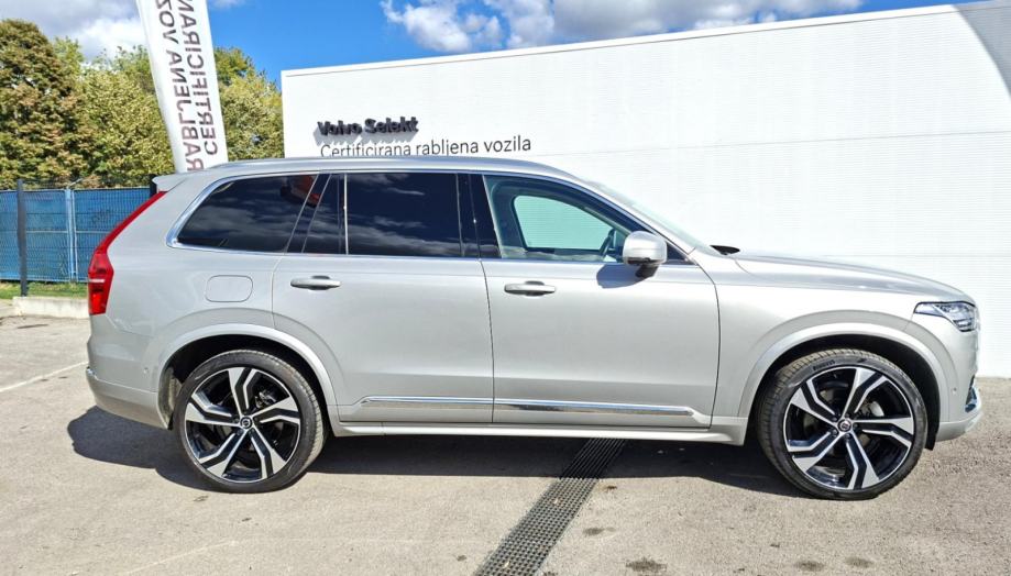 Volvo XC90 B5 AWD ULTRA BRIGHT, Panorama, 7 sjedala, JAMSTVO, fotografija 8