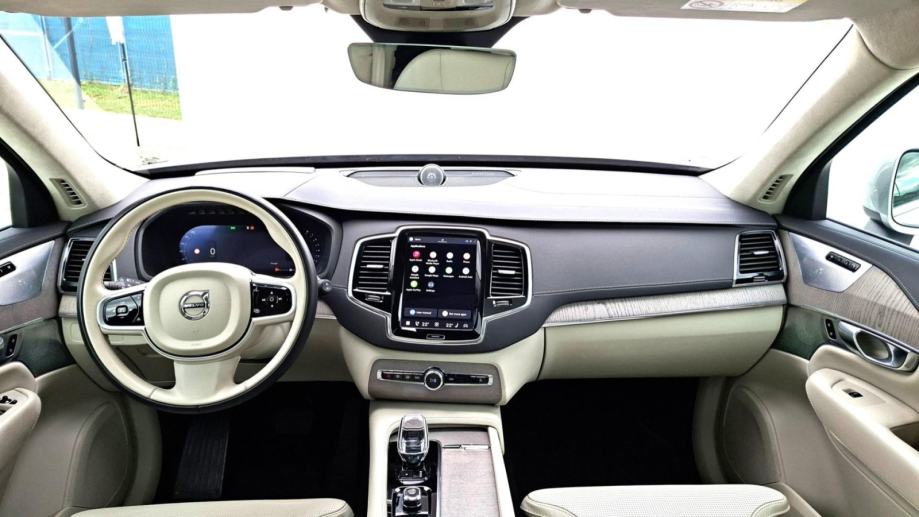 Volvo XC90 B5 AWD ULTRA BRIGHT, Panorama, 7 sjedala, JAMSTVO, fotografija 17