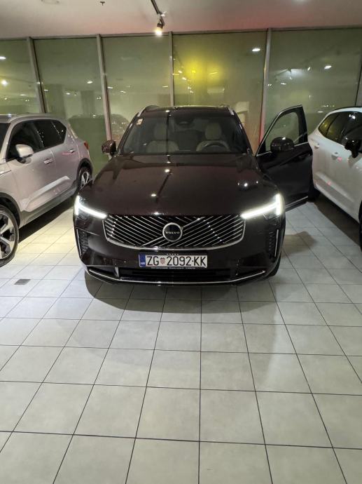 Novi Volvo XC90 B5 PETROL,Facelift,7 sjedala,250HP,22' ljetne+zimske, pogled izvana - slika 4