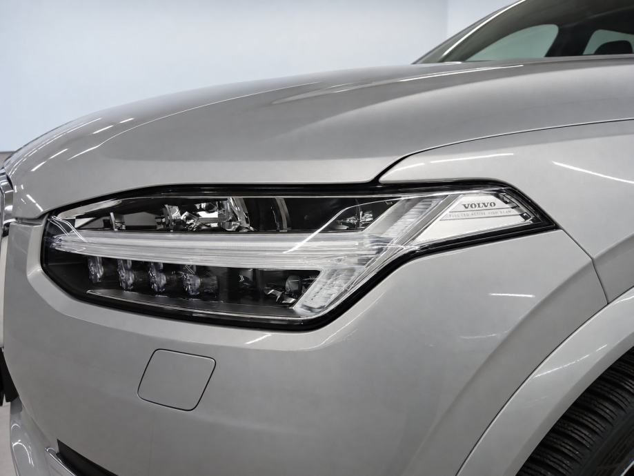 Volvo XC90 D5 2.0D AWD - 3 godine jamstva, fotografija 10