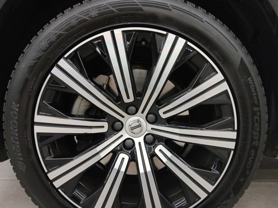 Volvo XC90 D5 2.0D AWD - 3 godine jamstva, fotografija 12