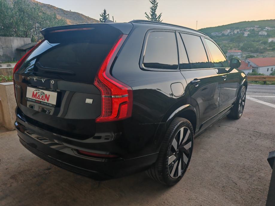 VOLVO XC90 T8 455/2024/ULTIMATE DARK AWD/7SJEDALA/U PDV-u, fotografija 4
