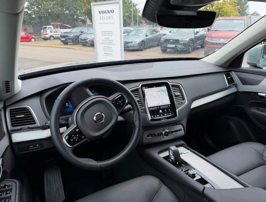 Volvo XC90 T8 Core Recharge Plug-In Hybrid AWD - U PDV-U, fotografija 8