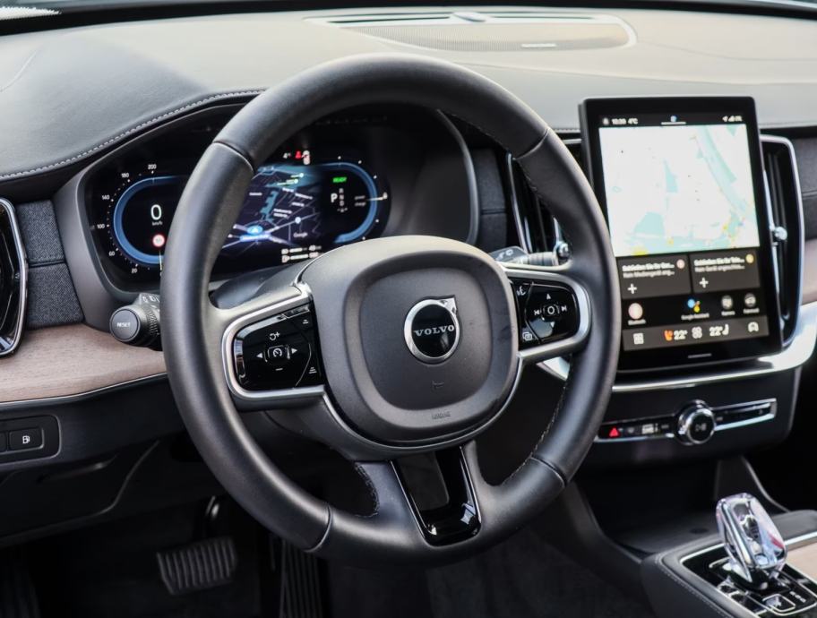 Volvo XC90 T8 RECHARGE AWD PLUS BRIGHT - U PDV-U, 7 SJEDALA, BLIS, LED, fotografija 3