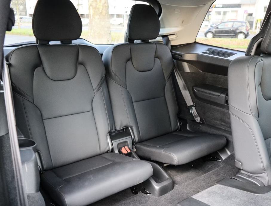 Volvo XC90 T8 RECHARGE AWD PLUS BRIGHT - U PDV-U, 7 SJEDALA, BLIS, LED, fotografija 9