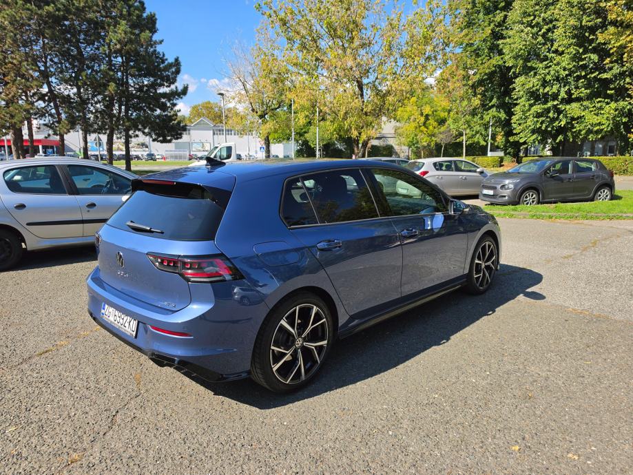VW Golf 8.5 1,5 eTSI R-Line Plus, DSG, 2024, fotografija 3