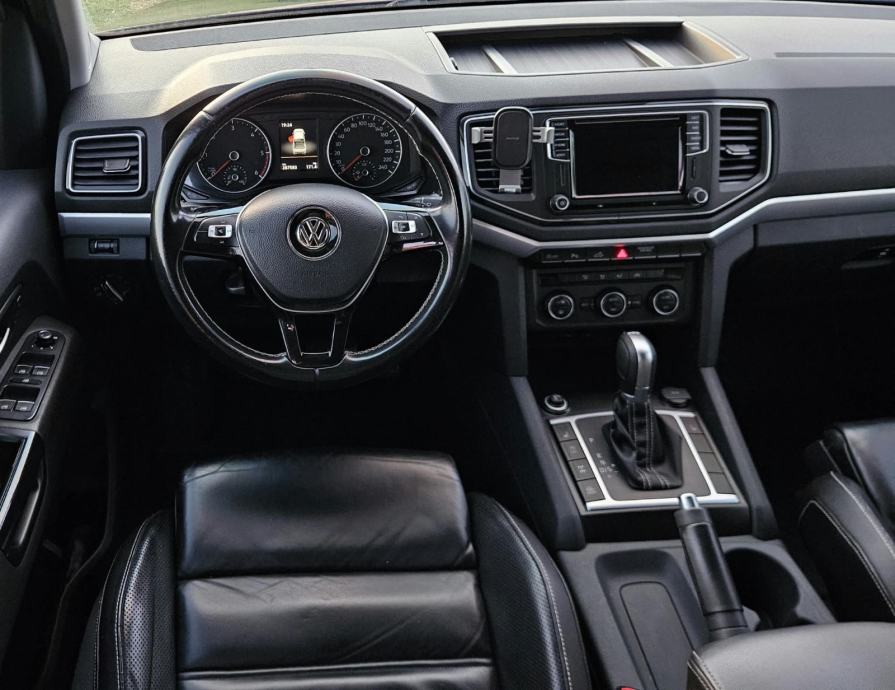 VW Amarok V6 3.0 tdi model 2018 automatik, fotografija 15