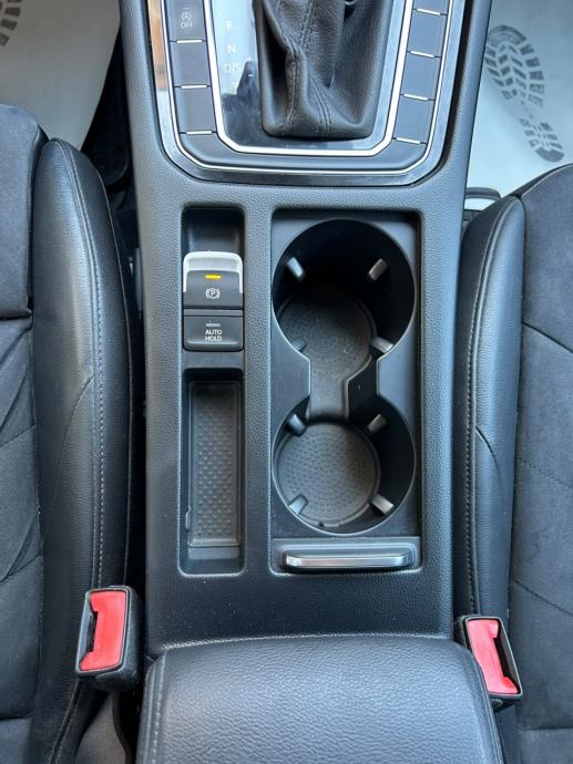 VW Arteon 1,5 TSI ACT Elegance DSG, fotografija 12