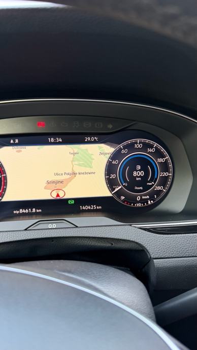 VW Arteon 2,0 TDI automatik - reg. 07/2027, fotografija 17