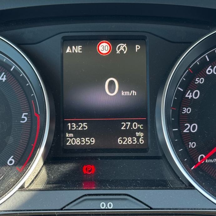 VW Arteon 2,0 TDI automatik, fotografija 8