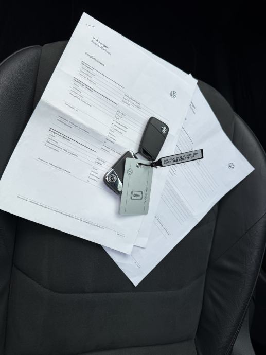 VW ARTEON SB 3xR-LINE 2.0TDI DSG 147kW, IQ LED, PANO, MASAŽA, U PDV-u, fotografija 19