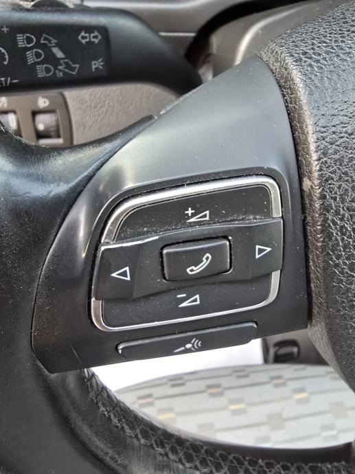 VW Caddy 1,6 TDI-2014gd.md-KLIMA-navigacija,inox pragovi,bč.vrata,KART, fotografija 13
