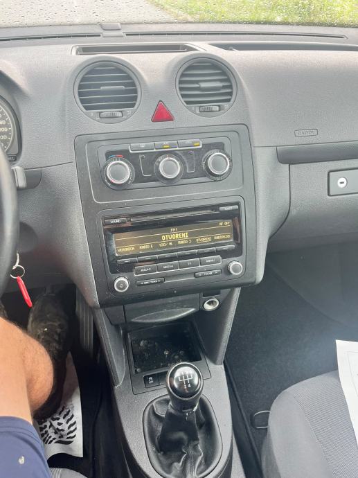 VW Caddy 1,6 TDI-2015gd.md-KLIMA-krovni nosač,inox-u PDV-u,bč.vrata,KA, fotografija 17