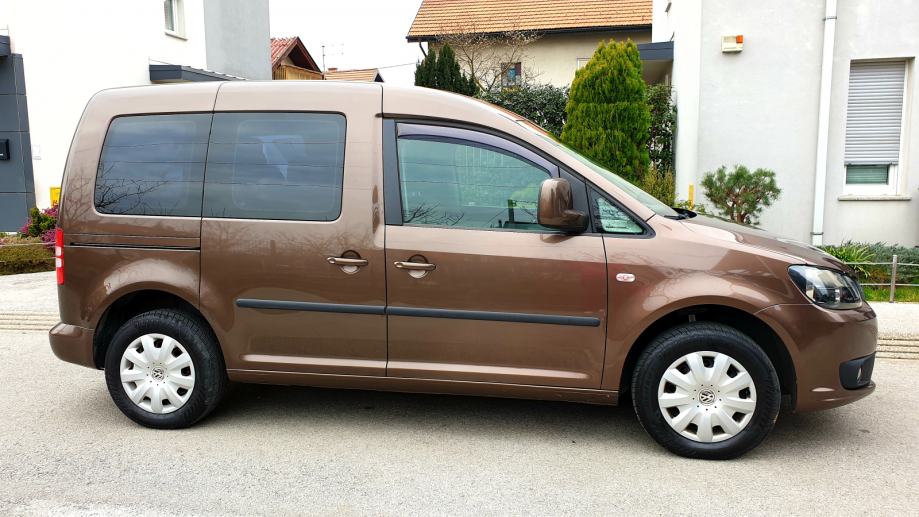 VW Caddy 1,6 TDI automatik (s PDVom) 1. vlasnik, 2012 god.