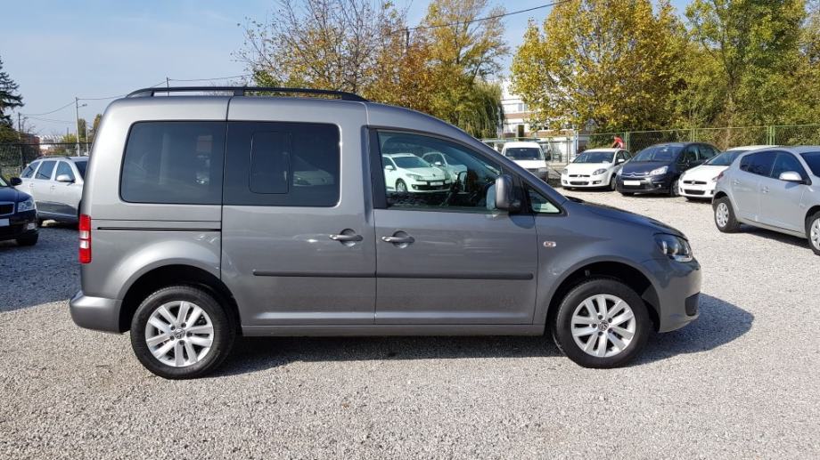 VW Caddy 1,6 TDI BMT automatik 2014 g!!!, 2014 god.