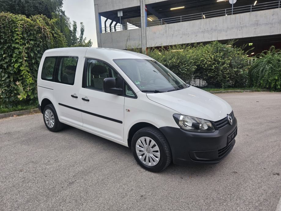 VW Caddy 1,6 TDI,izuzetno očuvan, fotografija 12