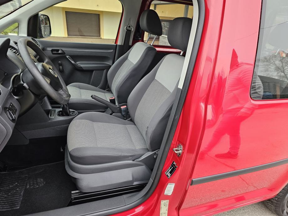 VW Caddy 1,6 TDI, fotografija 3