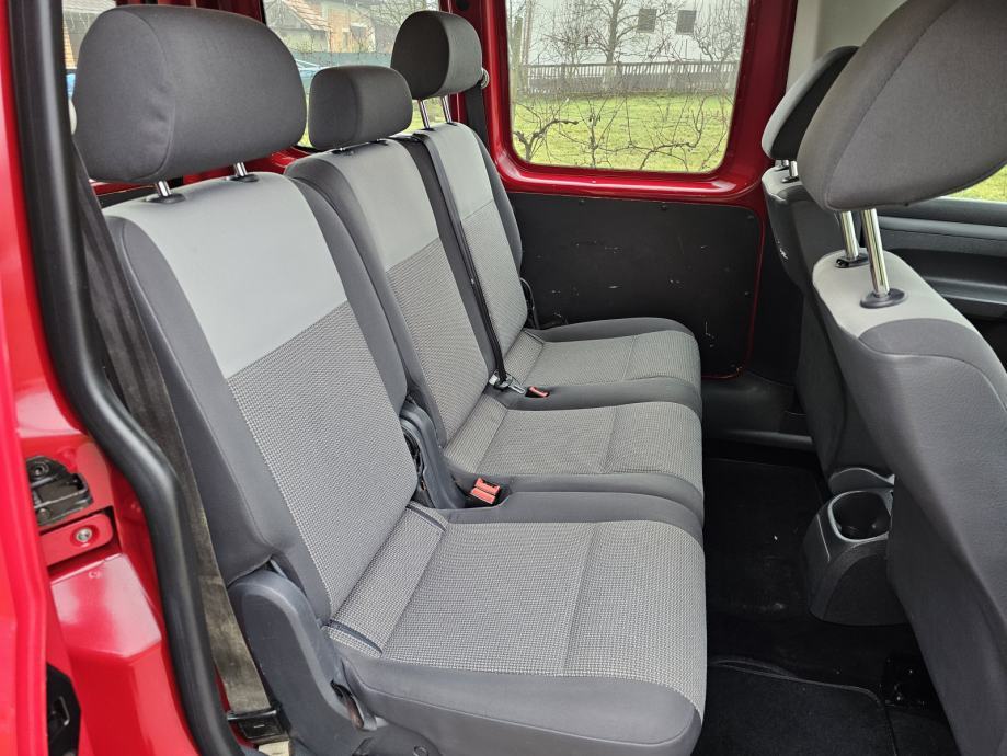 VW Caddy 1,6 TDI, fotografija 8