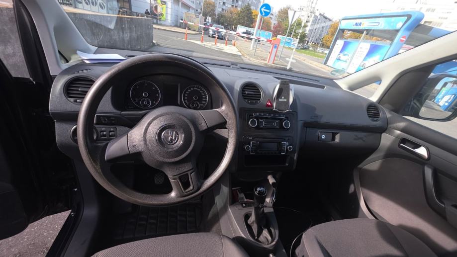 VW Caddy 1,6 TDI, fotografija 6