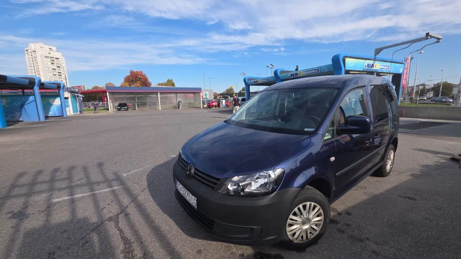 VW Caddy 1,6 TDI, fotografija 4