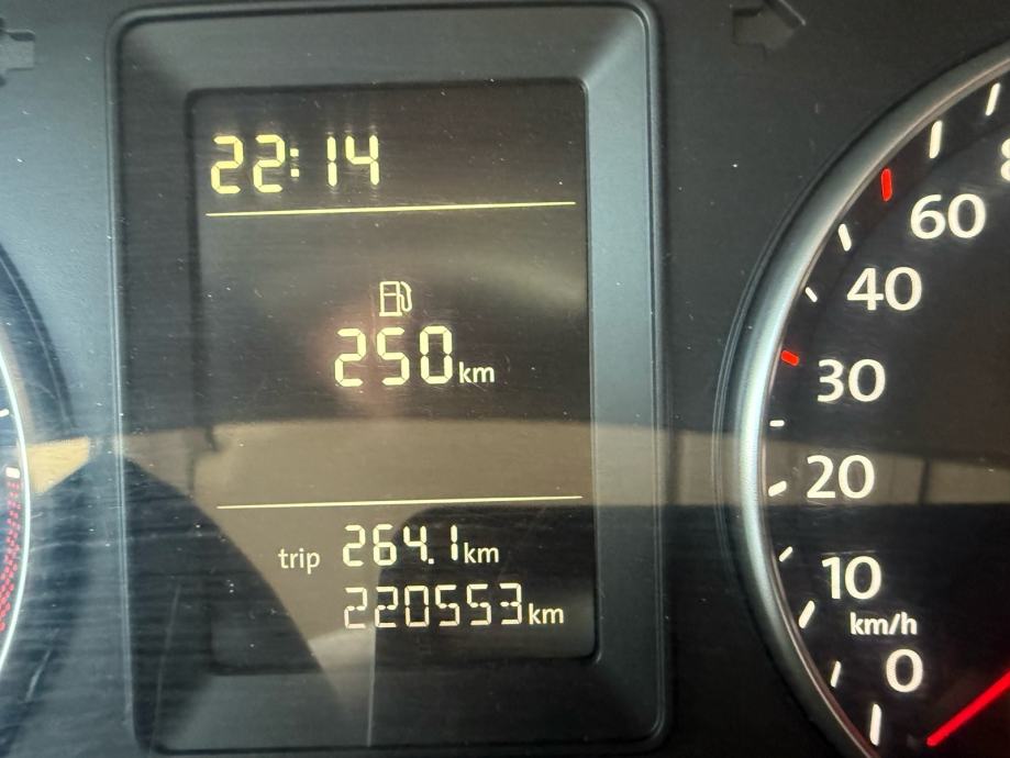 VW Caddy 1.6TDI, fotografija 7