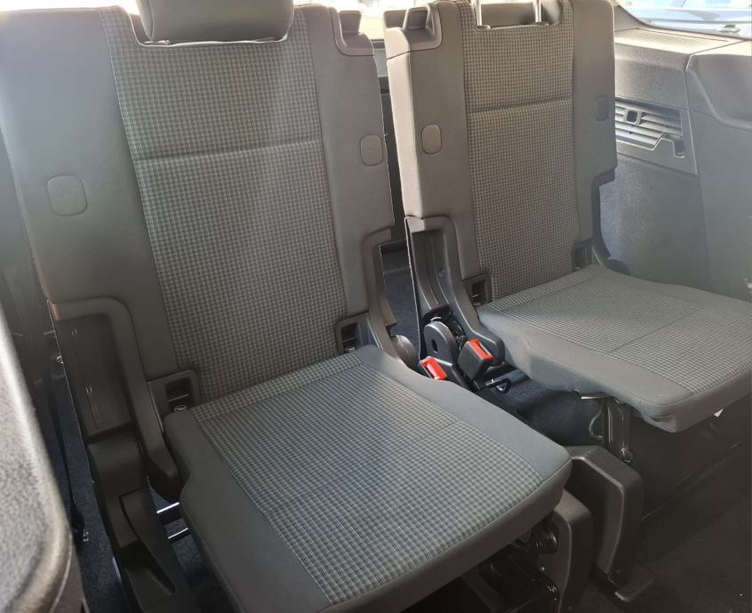 VW Caddy 2,0 TDI MAXI 7-SJEDALA NAVI PDC GARANCIJA DO 2 GOD., fotografija 14