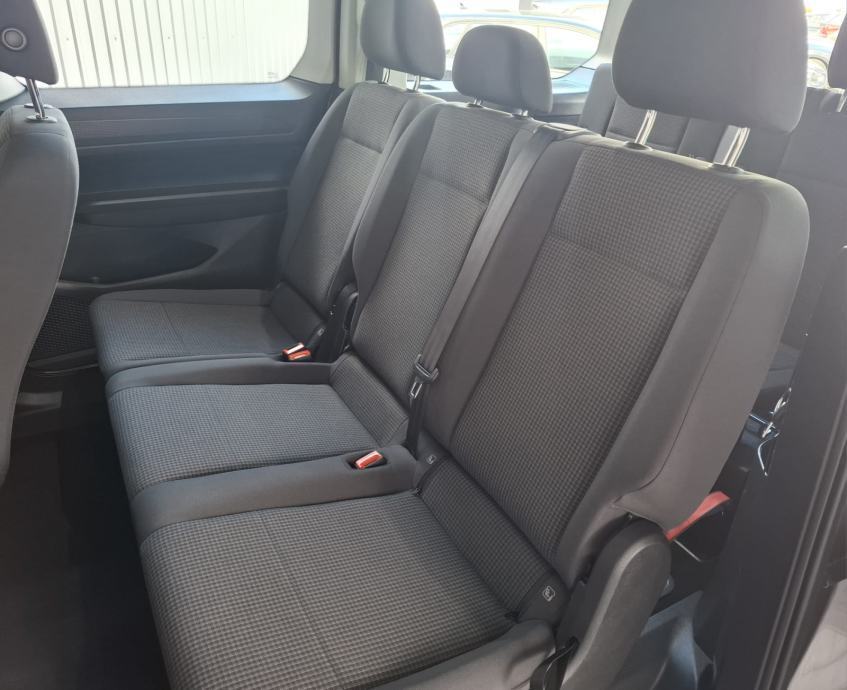 VW Caddy 2,0 TDI MAXI 7-SJEDALA NAVI PDC GARANCIJA DO 2 GOD., fotografija 11
