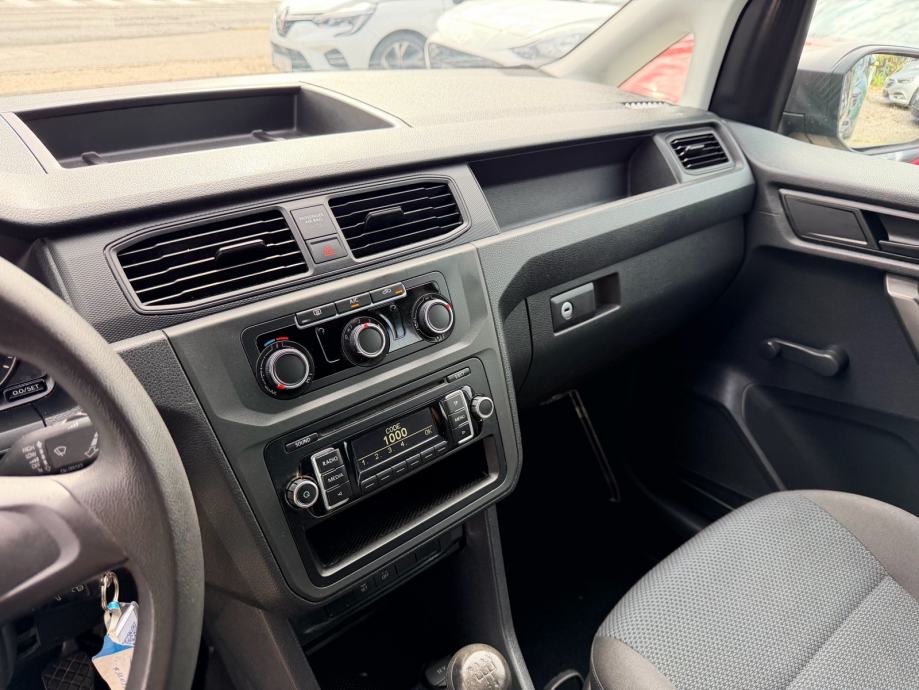 VW Caddy 2,0 TDI MAXI*GARACIJA*PUTNICKO VOZILO*, fotografija 16