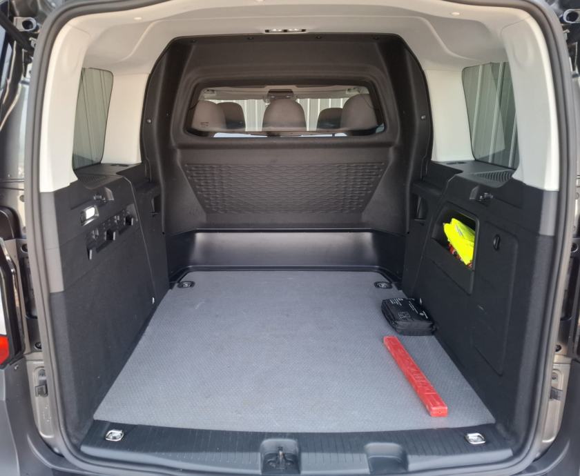 VW Caddy 2,0 TDI MAXI N1 5-sjedala NAVI KAMERA ASSIST GARANCIJA, fotografija 13