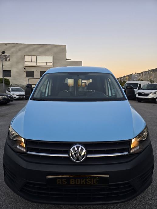 VW CADDY 2.0 TDI * ODLIČNO STANJE * 2019.GODINA * 185 000 KM * 9499€ *, fotografija 8