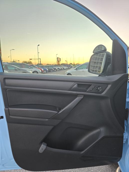 VW CADDY 2.0 TDI * ODLIČNO STANJE * 2019.GODINA * 185 000 KM * 9499€ *, fotografija 17