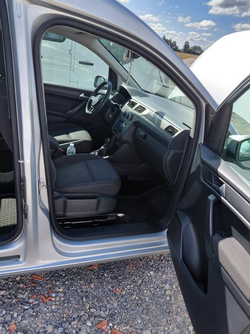 VW Caddy 2,0 TDI, fotografija 10
