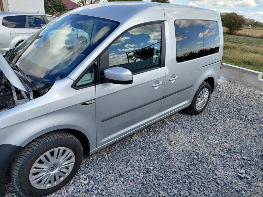 VW Caddy 2,0 TDI, fotografija 15