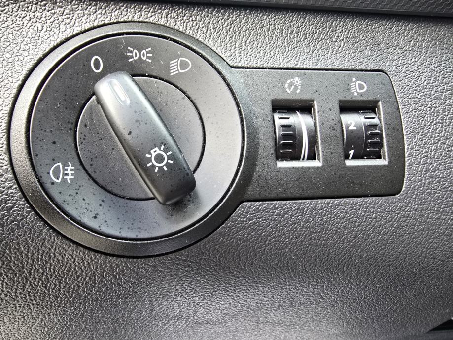 VW Caddy MAXI 1,6 TDI-2016gd.md-KLIMA-N1-5 sjedala,navigacija,KARTICE, fotografija 15