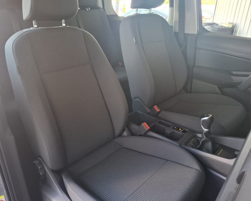 VW Caddy MAXI 2,0 TDI N1 5-sjedala 2xPDC KAMERA ASSIST NAVI GARANCIJA, fotografija 8
