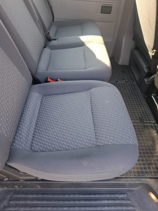 VW Caravelle 2.0 TDI, fotografija 14