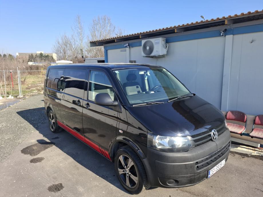VW Caravelle 2.0 TDI, fotografija 2