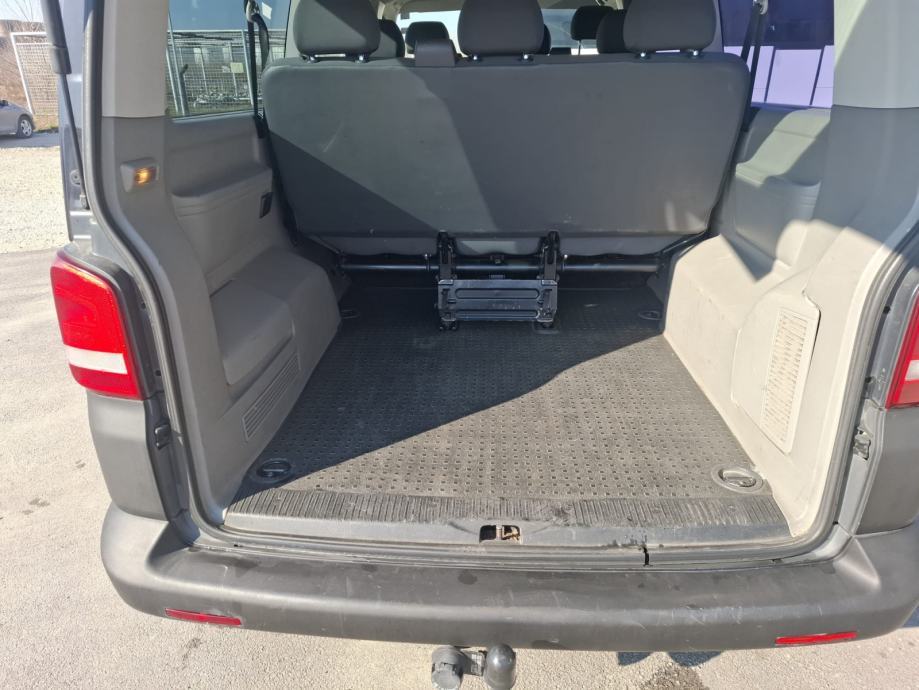 VW Caravelle 2.0 TDI, fotografija 8