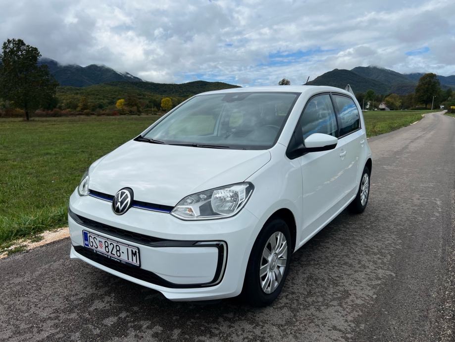 VW E-Up 36 kW, 11/2021, CCS, 28.400 km, pogled izvana - slika 2