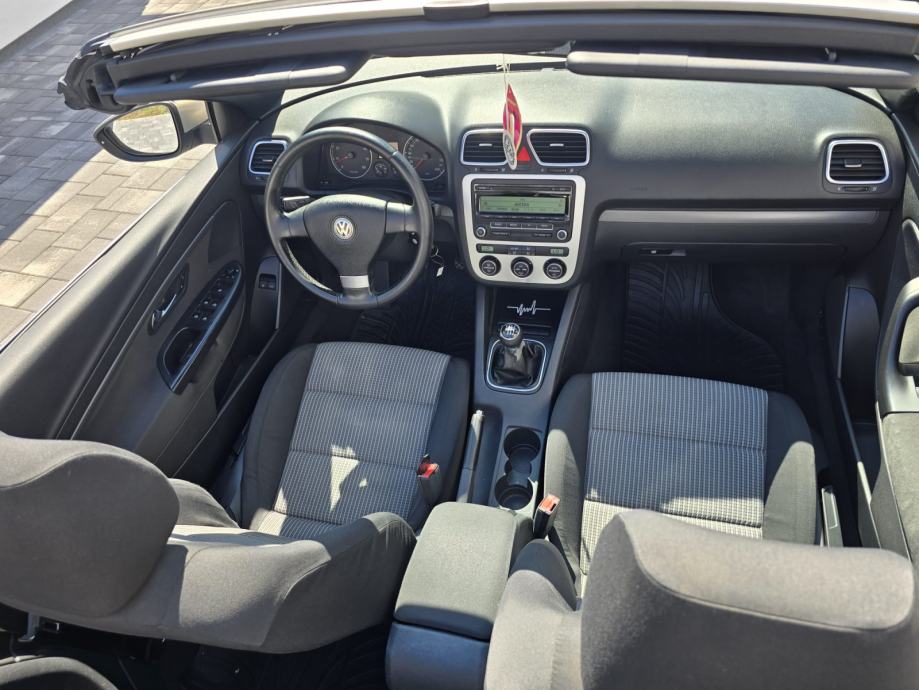 VW Eos 1,4 TSI 2009 god -reg4mj2028 klima radi krov savršeno radi, fotografija 7