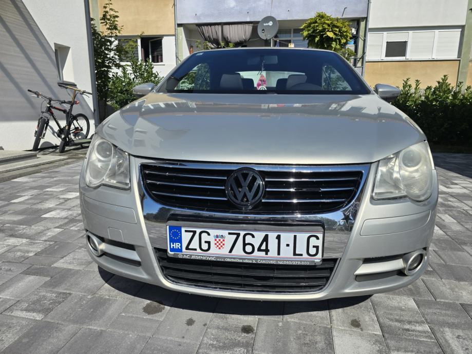 VW Eos 1,4 TSI 2009 god -reg4mj2028 klima radi krov savršeno radi, fotografija 15