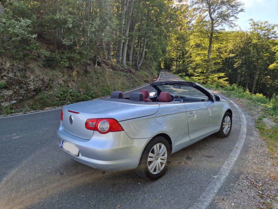 VW Eos 2,0 TDI 71tkm, servisna, rega 08/27, fotografija 7