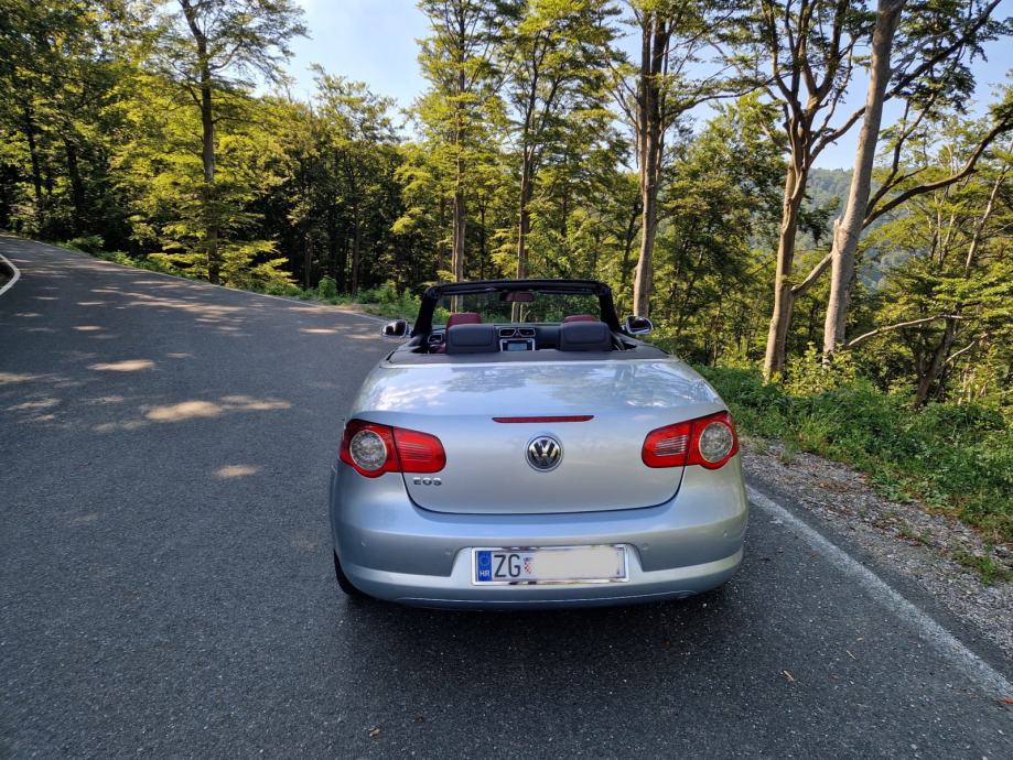 VW Eos 2,0 TDI 71tkm, servisna, rega 08/27, fotografija 8