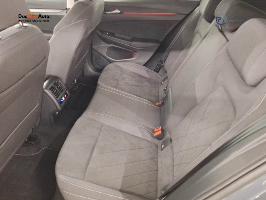 VW Golf 1.5 eTSI DSG Style, fotografija 17