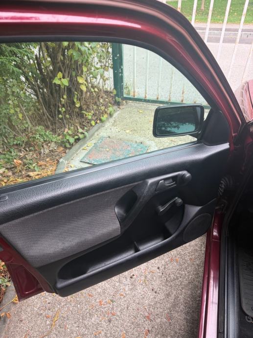 VW golf 3, 1.9 TD, 1995. u očuvanom stanju!, fotografija 6