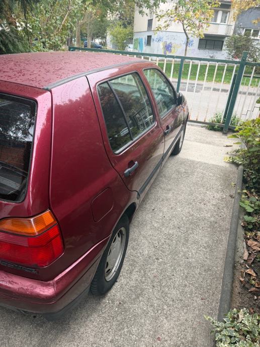 VW golf 3, 1.9 TD, 1995. u očuvanom stanju!, fotografija 5